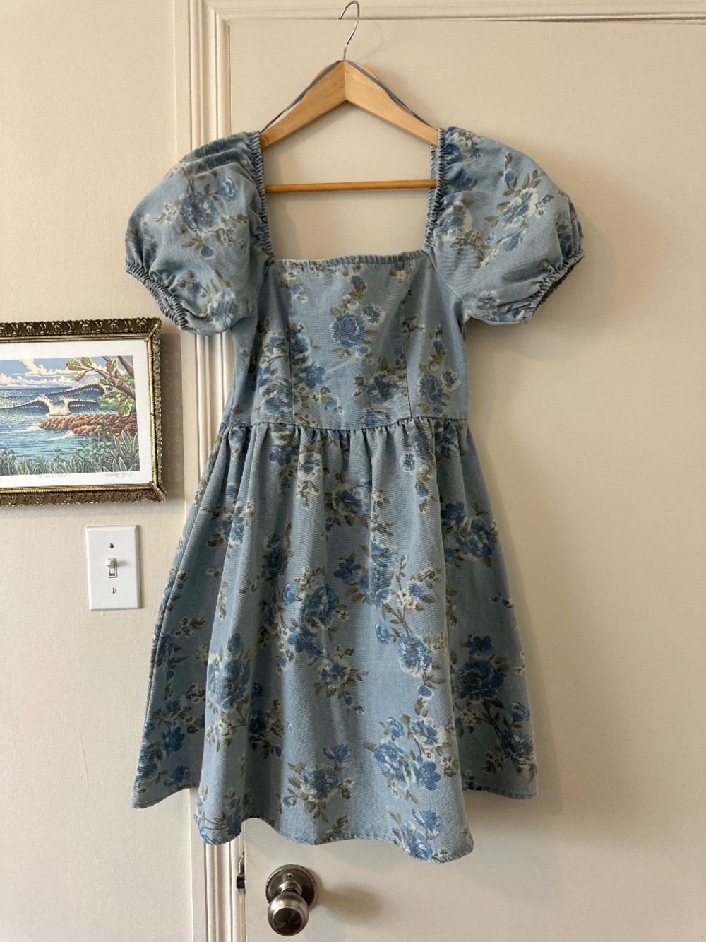 Denim puff sleeve mini dress